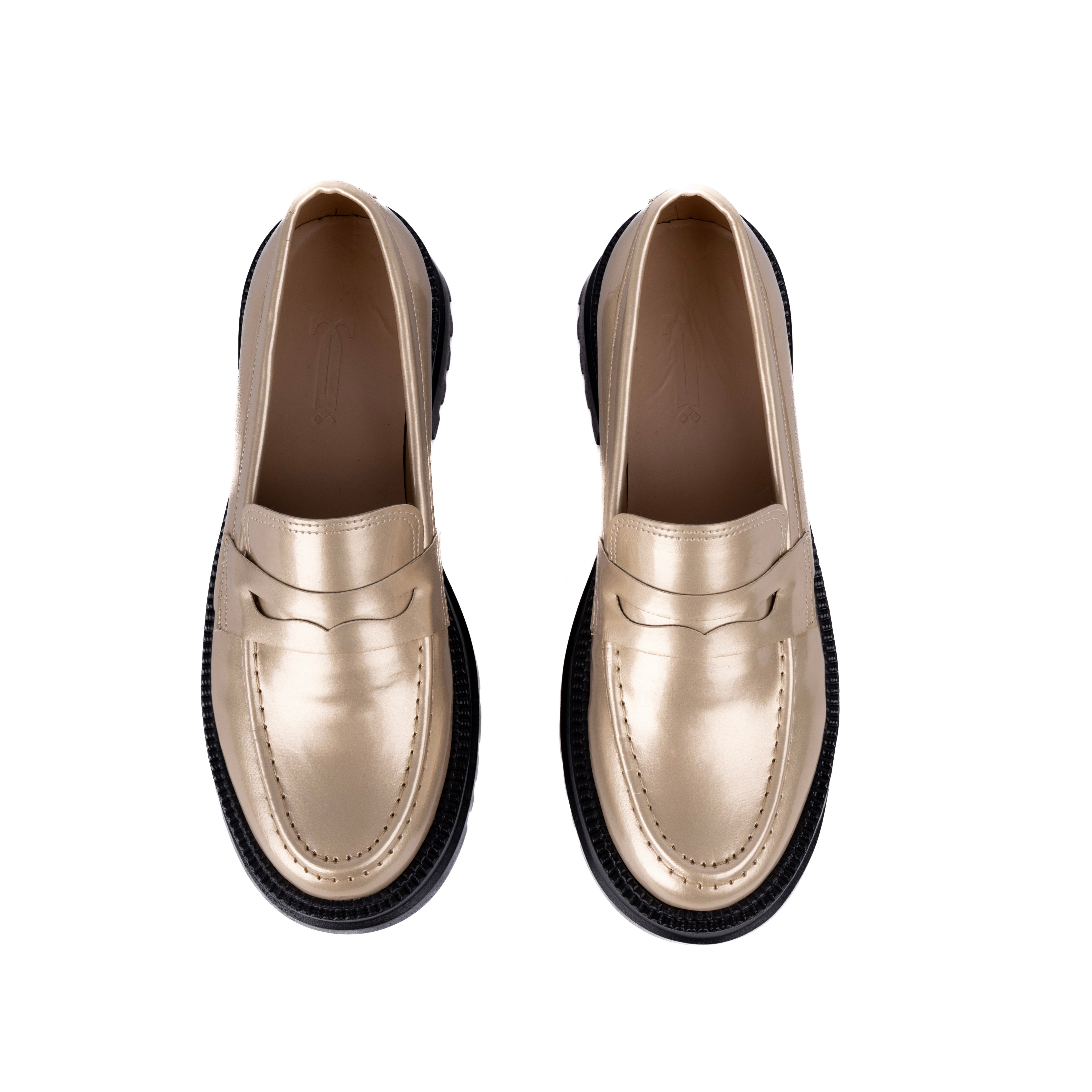 Gold Tip top Loafers