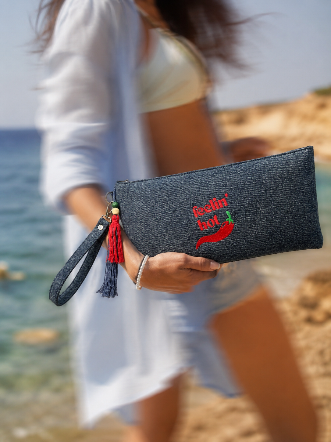 Feelin’ Hot Clutch