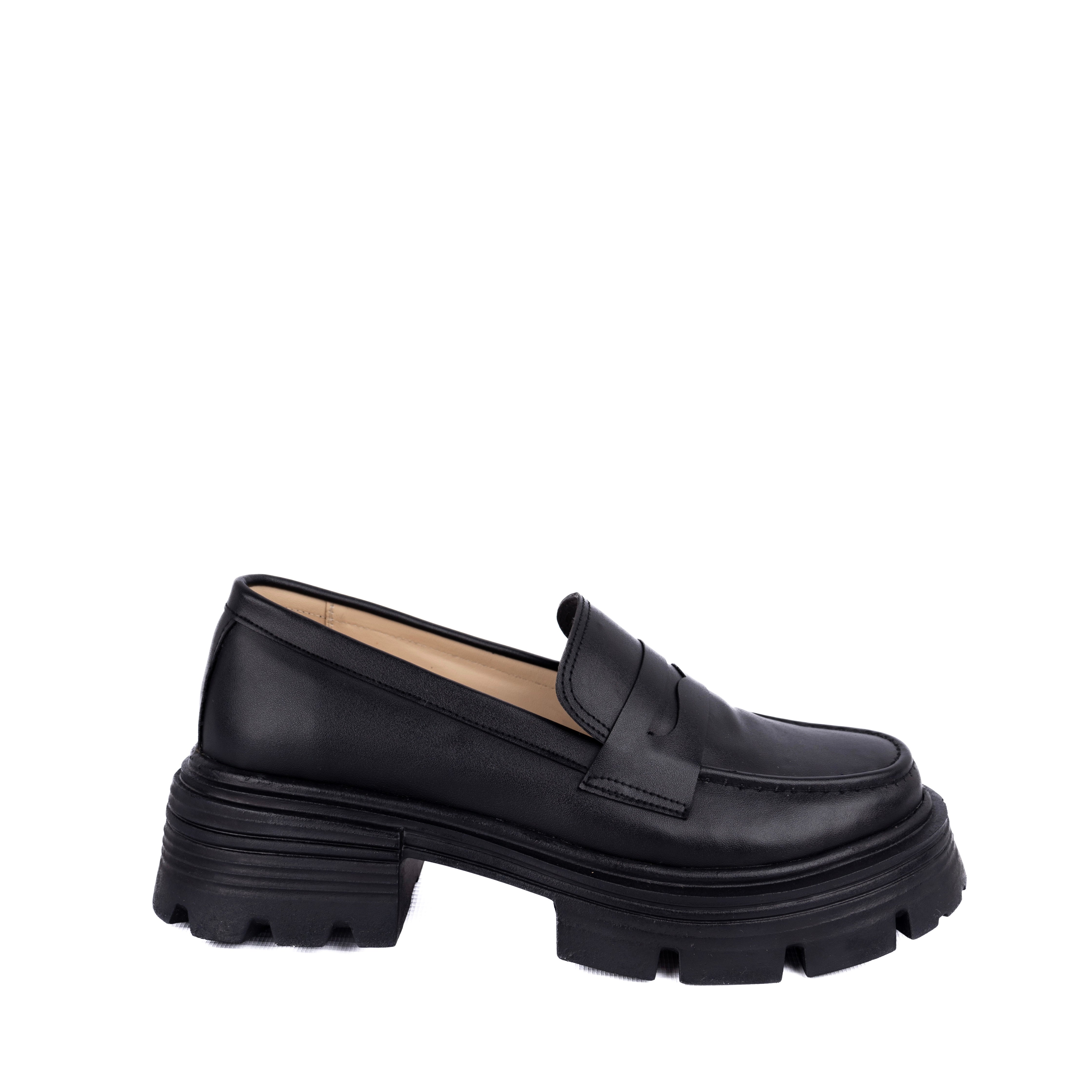 Black Leather Urban Step Loafers