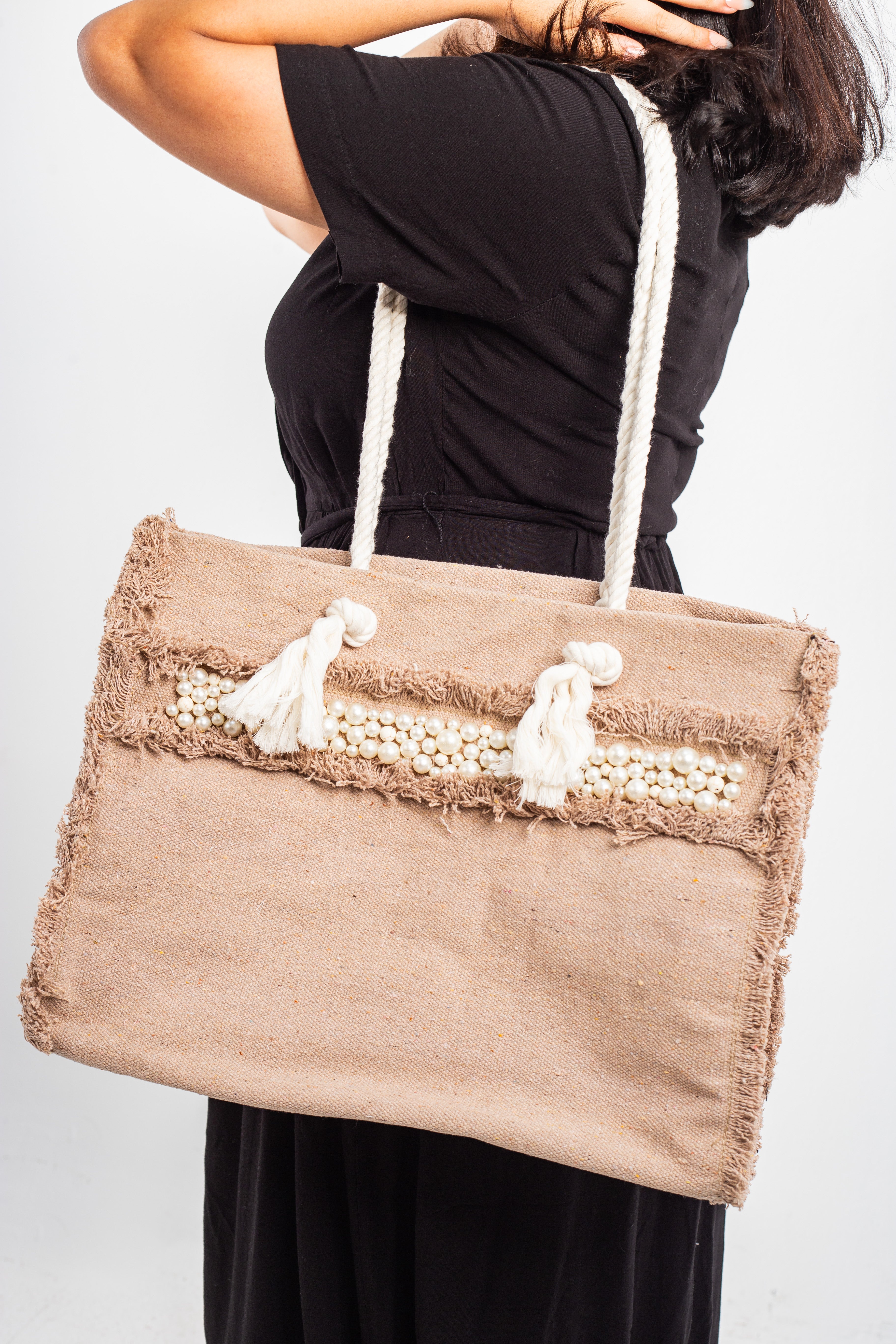 Almaree Tote - Beige