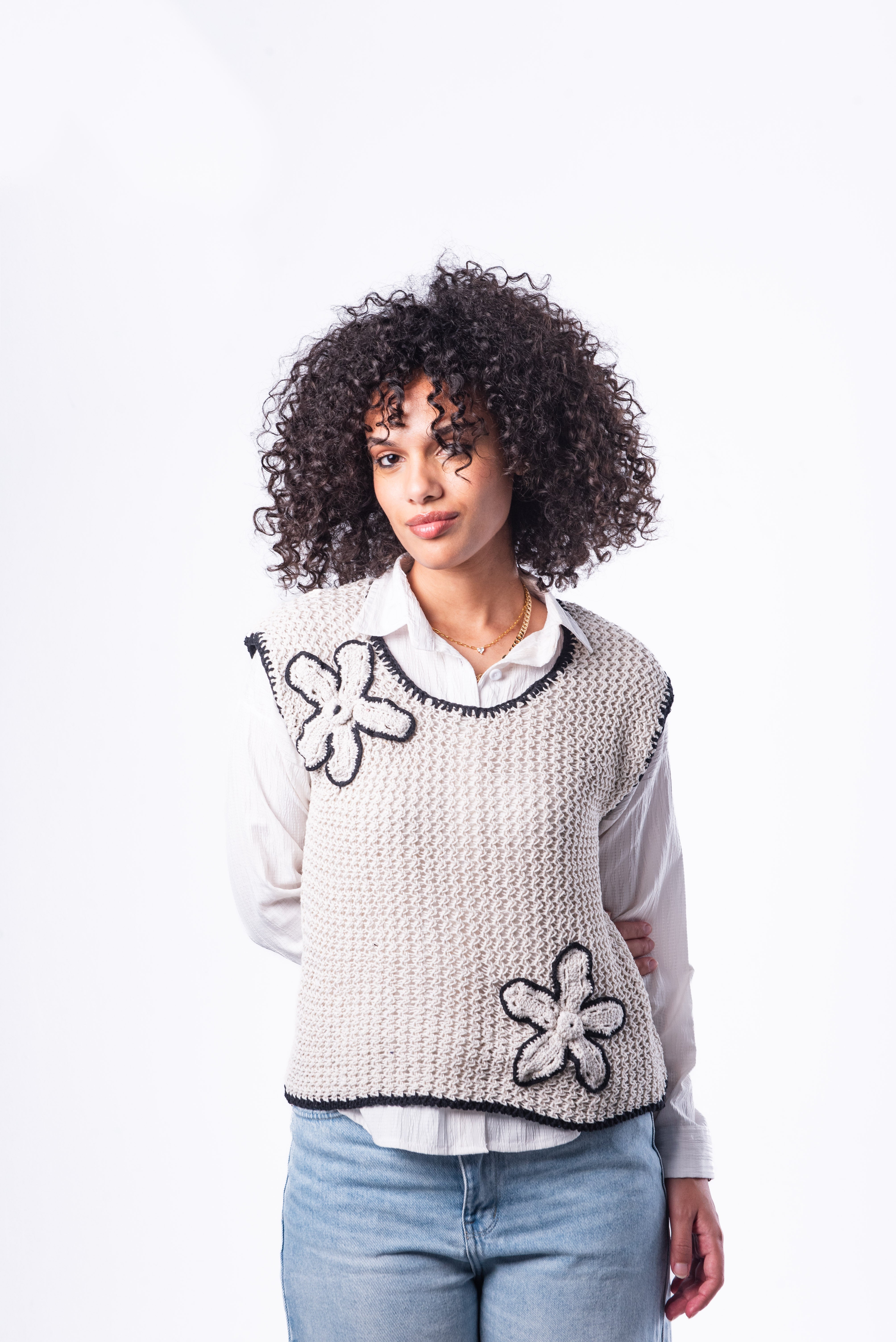 The Bloomvest in WhiteXBlack