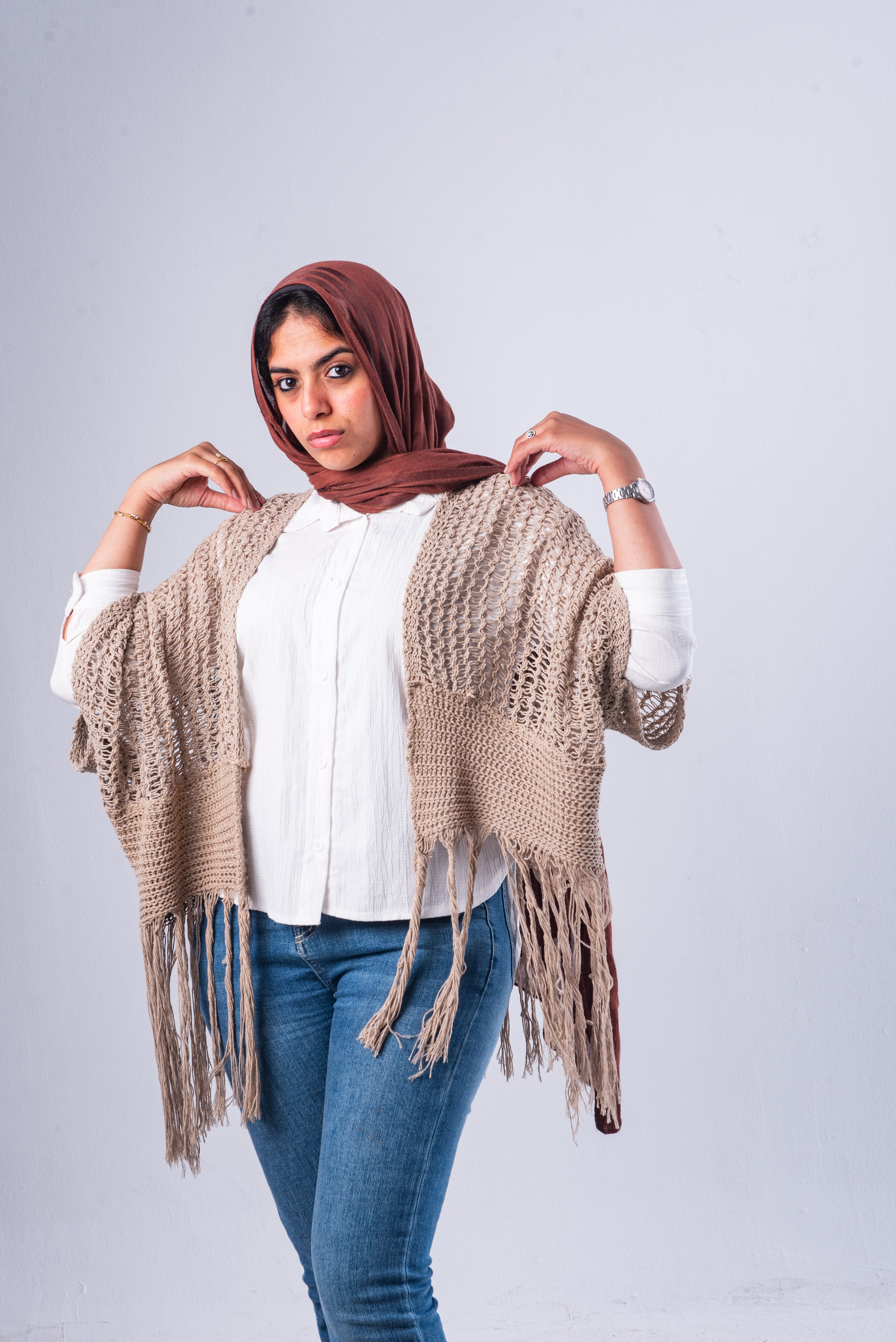 Beige Joya.