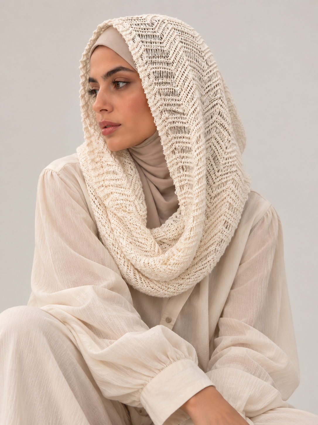 The Évara Hood Scarf